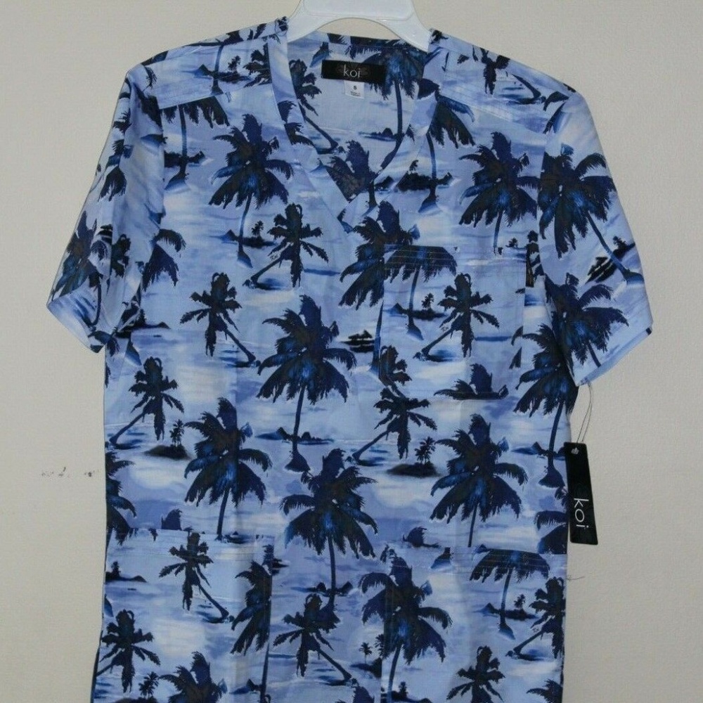 KOI Hawaiian Print SMALL Size Scrub Top